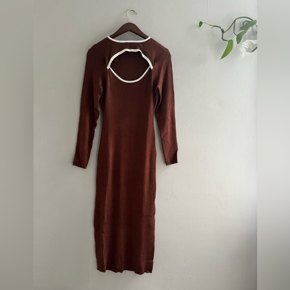 Dresses & Skirts - Brown Cut out Bodycon Midi dress size XL